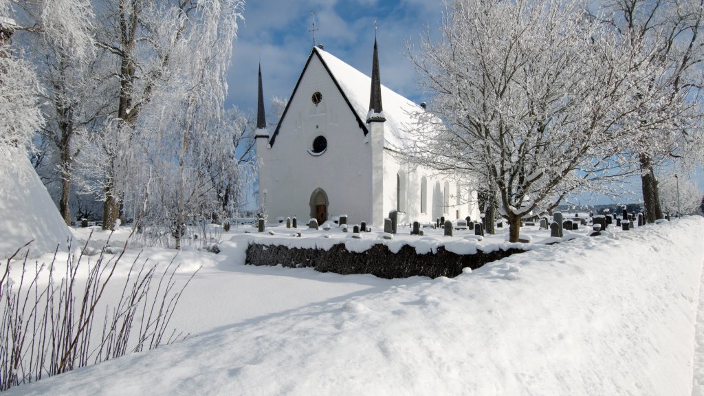 Church, Tierp, Uppland, Sweden - desktop wallpaper