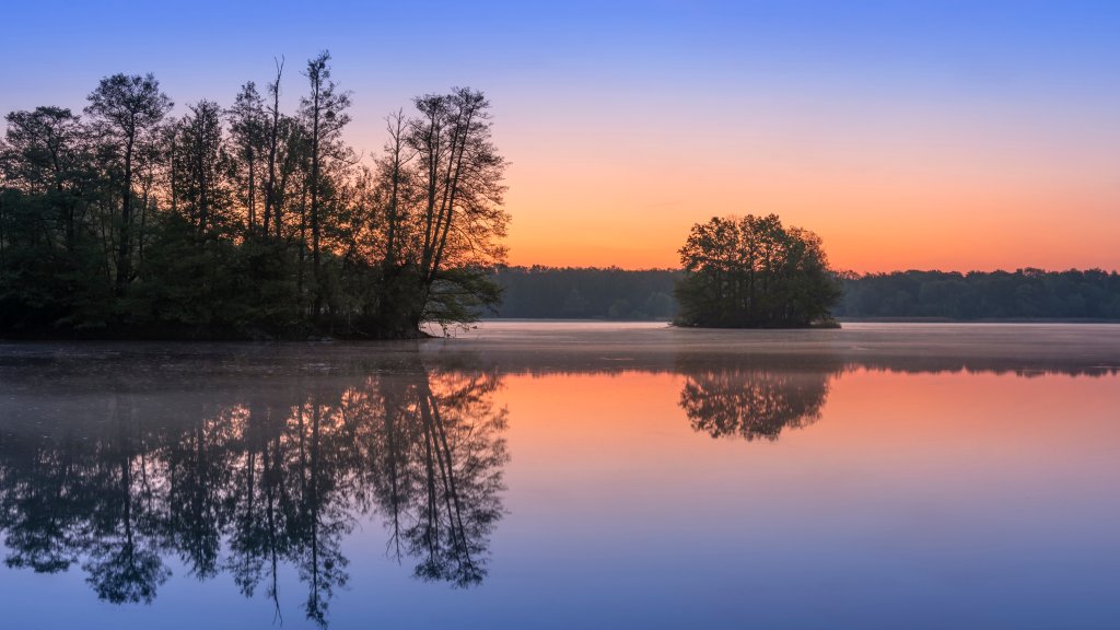 Lake Nymphensee, Brieselang, Germany - desktop wallpaper