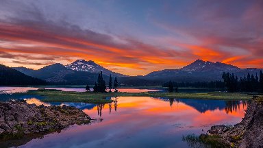 South Sister and Broken Top Peaks, Three Sisters Wilderness,, OR - desktop wallpaper