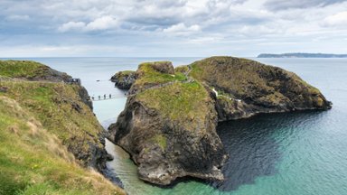 Carrick-a-Rede, Northern Ireland - desktop wallpaper