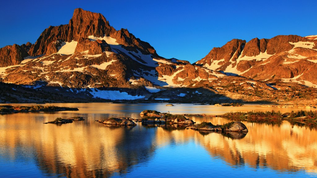 Banner Peak and Thousand Island Lake, CA - desktop wallpaper