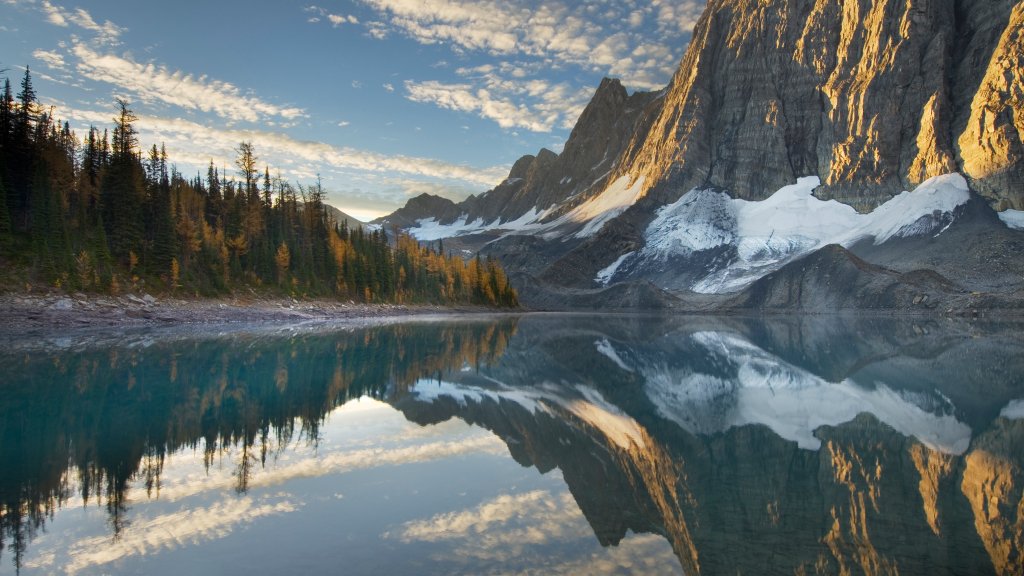 The Rockwall and Floe Lake, Kootenay NP, Canada - desktop wallpaper