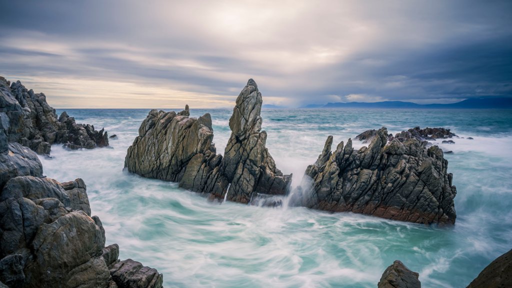 Walker Bay, South Africa - desktop wallpaper