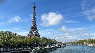 Eiffel Tower, Paris, France - desktop wallpaper