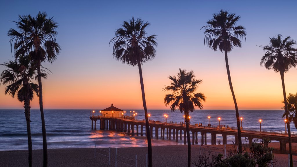 Manhattan Beach Pier, Los Angeles, California - desktop wallpaper