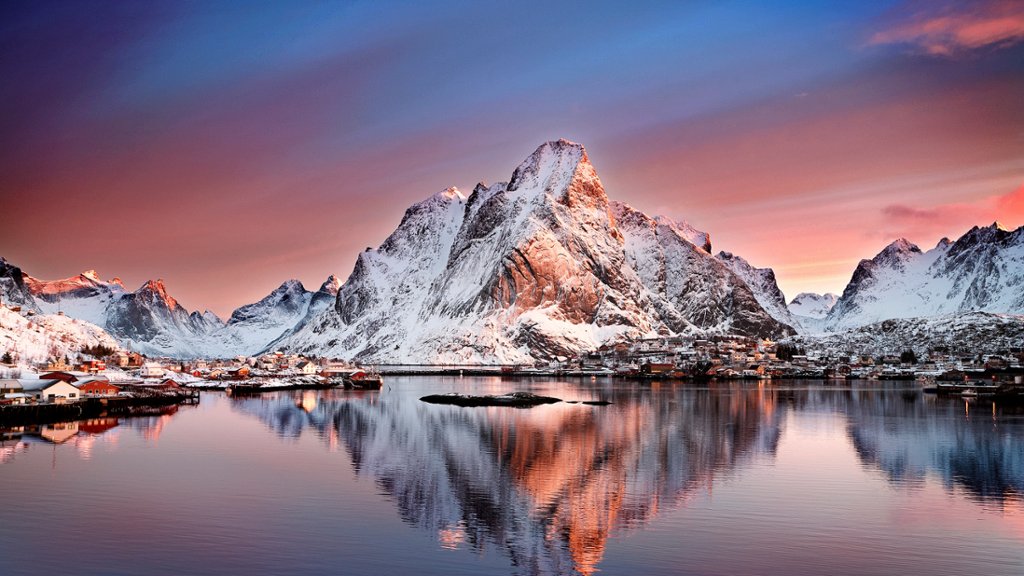 Olstinden, Reine, Norway - desktop wallpaper