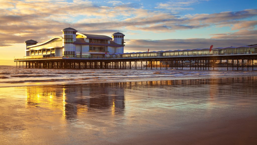 Grand Pier, Weston Super Mare - desktop wallpaper