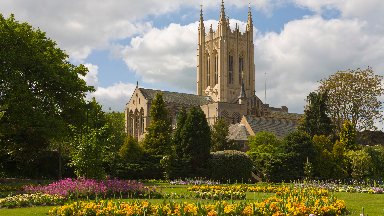 Bury St Edmunds Abbey, Suffolk, England - desktop wallpaper