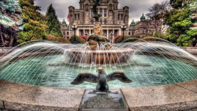 Fountain, BC Provincial Government Building, BC, Canada - desktop wallpaper