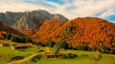 Natural Park of Redes, Asturias, Spain - desktop wallpaper