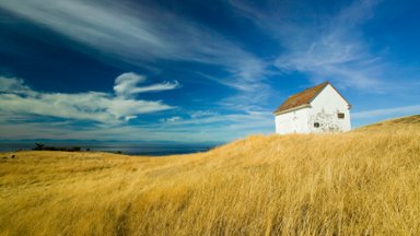 East Point Light station Saturna Island, Canada - desktop wallpaper