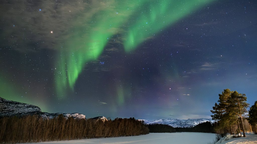 Aurora Borealis Over the Alta River, Norway - desktop wallpaper