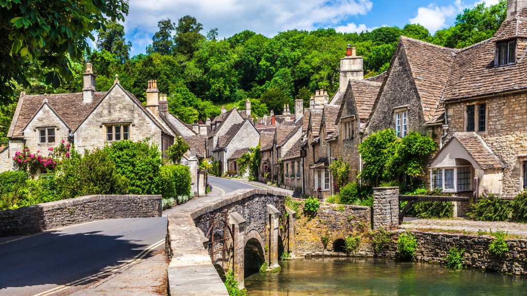 Castle Combe, Wiltshire, UK - desktop wallpaper