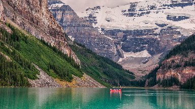 Lake Louise, Banff National Park, Canada - desktop wallpaper