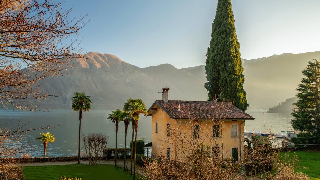 Villa, Lake Como, Italy - desktop wallpaper