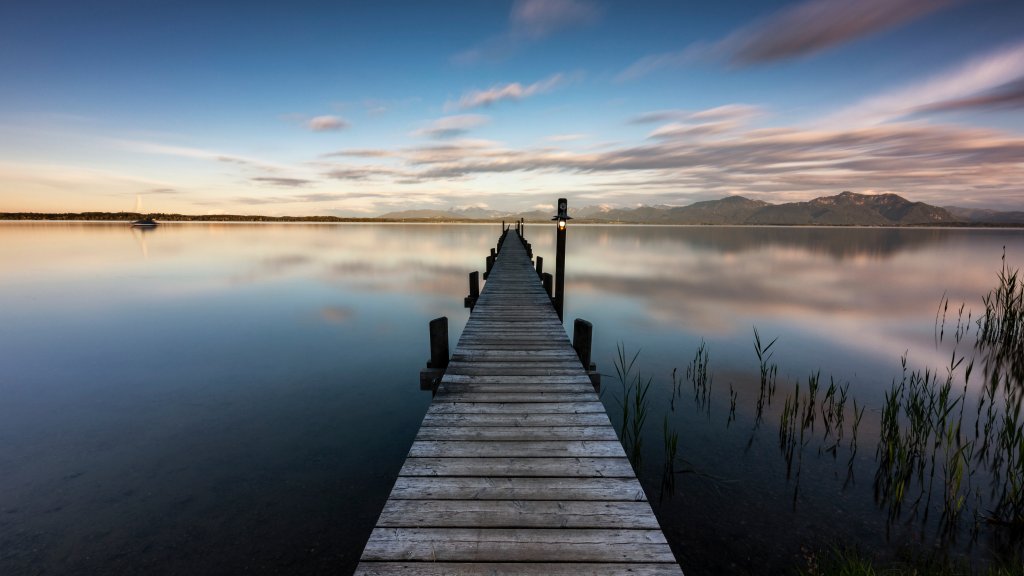 Lake Konigssee, Bavaria, Germany - desktop wallpaper