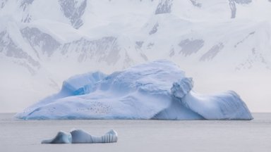 Icebergs, Gerlache Strait, Antarctica - desktop wallpaper