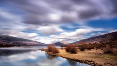 Pinilla del Valle Reservoir, Spain - desktop wallpaper