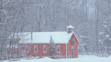 Old Red Schoolhouse, Michigan - desktop wallpaper