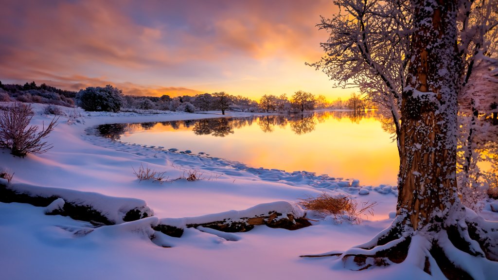 Lowlands of Scotland - desktop wallpaper