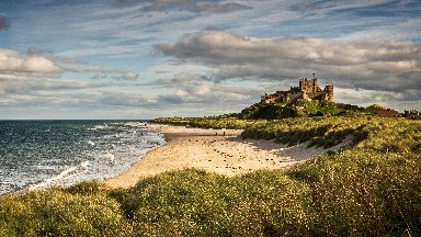 Bamburgh Castle, Northumberland, UK - desktop wallpaper