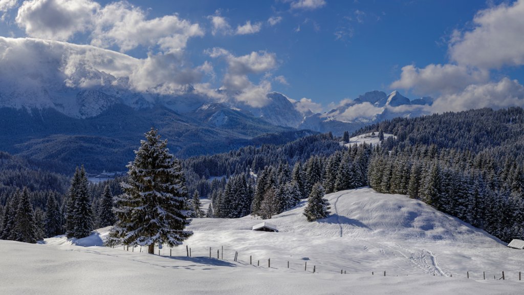 Wetterstein Mountains, Germany - desktop wallpaper