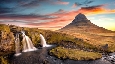 Sunrise at Kirkjufell, Iceland - desktop wallpaper