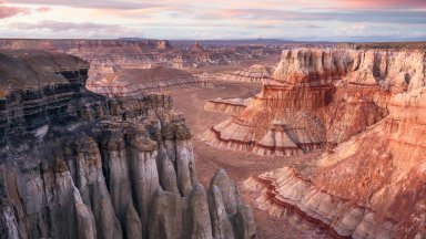Coal Mine Canyon, Arizona - desktop wallpaper