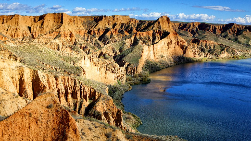 Barrancas de Burujon Natural Park, Toledo, Spain - desktop wallpaper