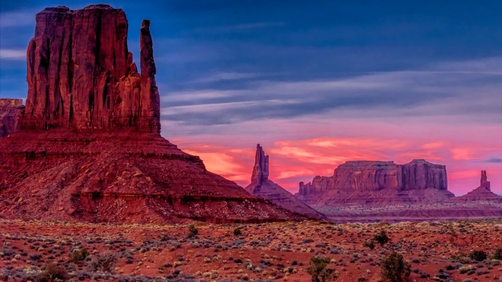 Monument Valley Navajo Tribal Park, Arizona - desktop wallpaper