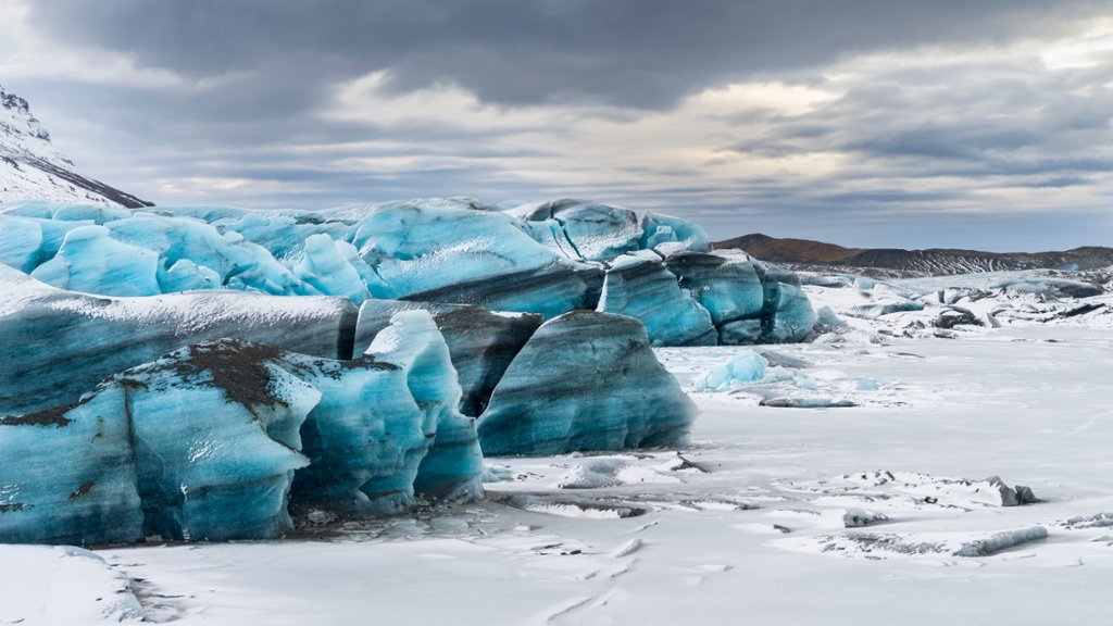 Svinafellsjokull Glacier, Vatnajökull National Park, Iceland - desktop wallpaper