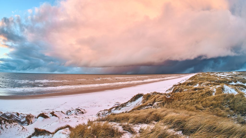 North Sea Coast, Denmark - desktop wallpaper