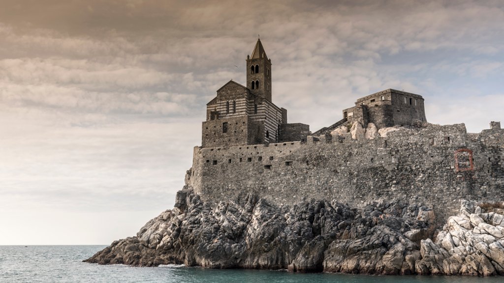 Church of St Peter, Porto Venere, Liguria, Italy - desktop wallpaper