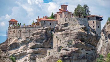 Monastery of Varlaam, Greece - desktop wallpaper