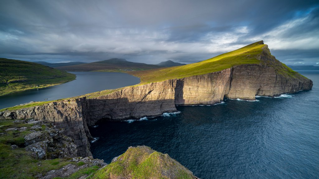 Sorvagsvatn, Vagar, Faroe Islands - desktop wallpaper