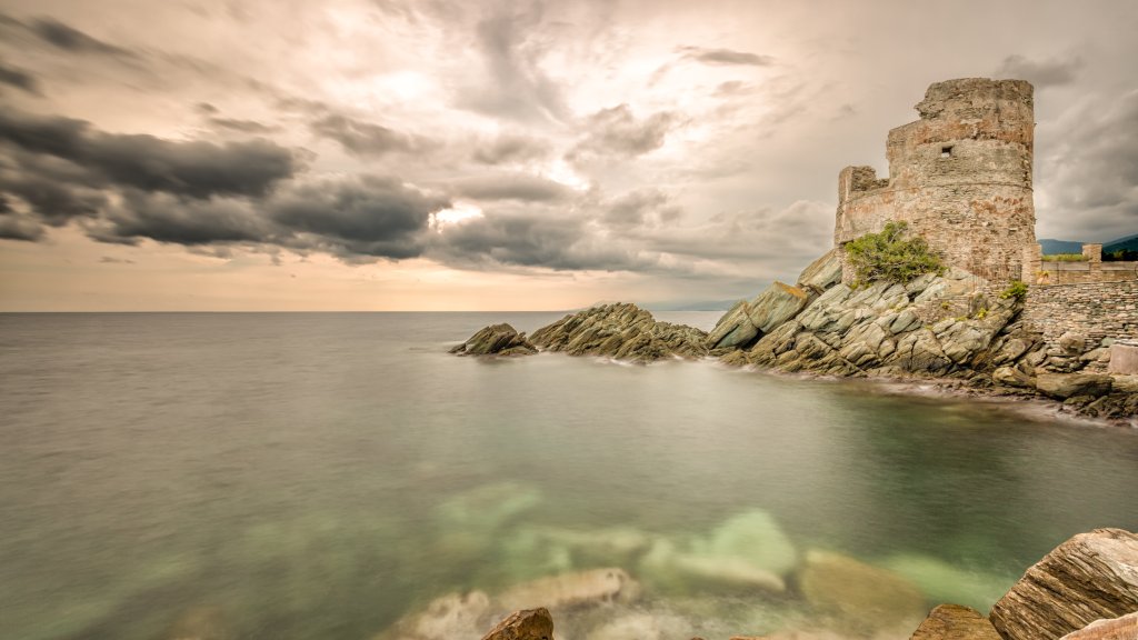Genoese Tower, Erbalunga, Cap Corse, Corsica - desktop wallpaper