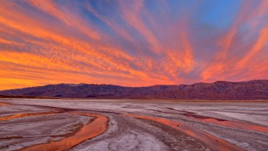 Cottonball Basin, Death Valley National Park, CA - desktop wallpaper
