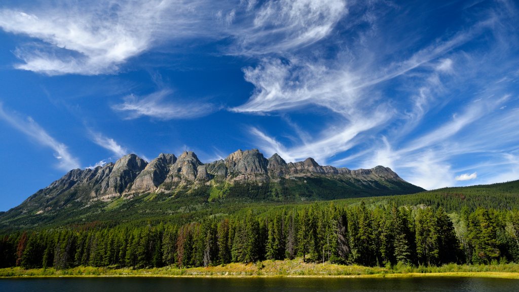 Yellowhead Mountain Range, Canada - desktop wallpaper