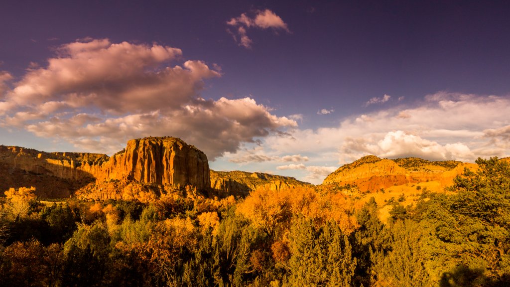 Ghost Ranch, New Mexico - desktop wallpaper