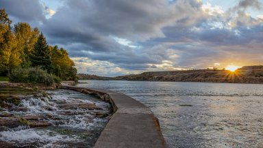 Missouri River, Great Falls, Montana - desktop wallpaper