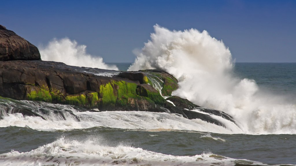 Indian Ocean, Kerala Coast, India - desktop wallpaper