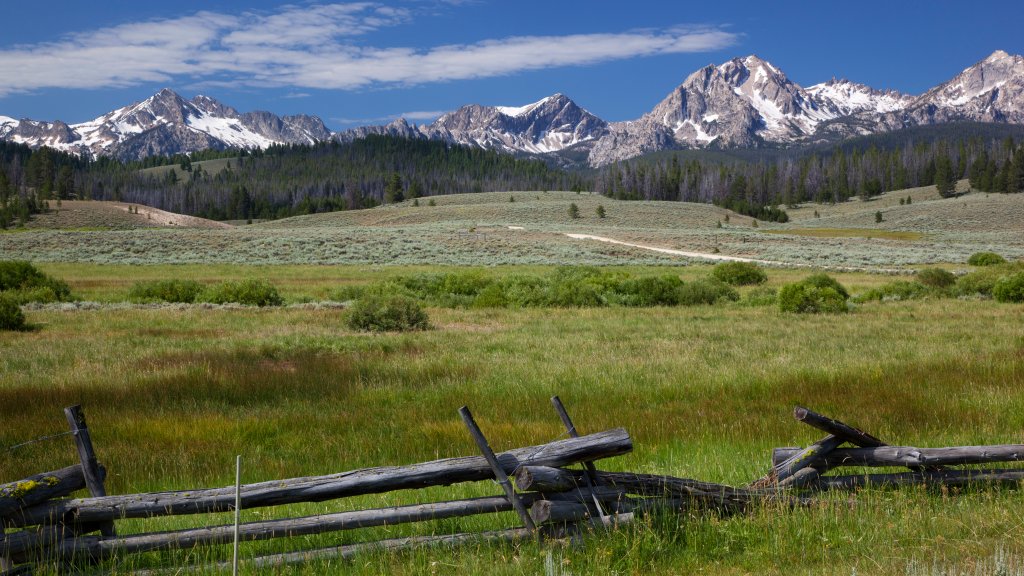 Sawtooth National Recreation Area, Idaho - desktop wallpaper