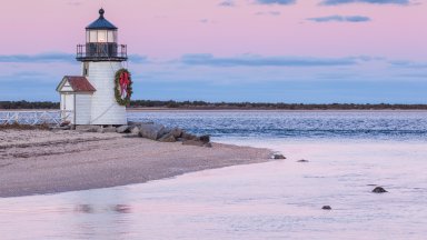 Brant Point Lighthouse, Nantucket Island, Massachusetts - desktop wallpaper