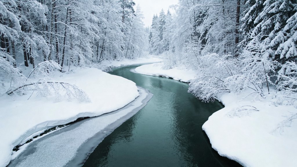 Garda de Sus, Romania - desktop wallpaper