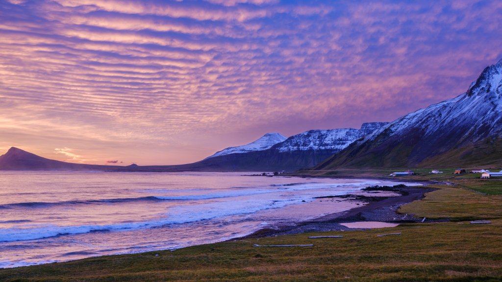 Trekyllisvik Bay, Iceland - desktop wallpaper