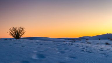White Sands National Monument, NM - desktop wallpaper