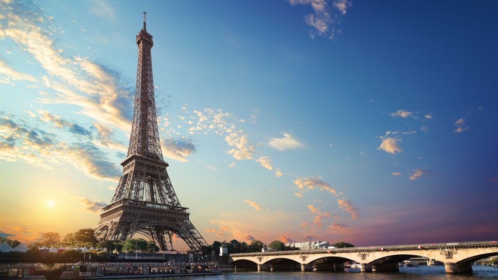 Eiffel Tower and Bridge Iena, Paris, France - desktop wallpaper