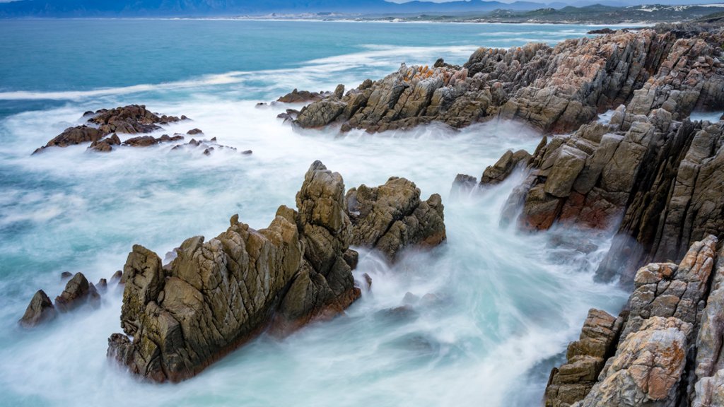 Wlaker Bay, De Kelders, South Africa - desktop wallpaper