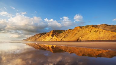 Ocean Beach, New Zealand - desktop wallpaper