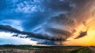 Mesocyclone Tornado, Saskatchewan, Canada - desktop wallpaper